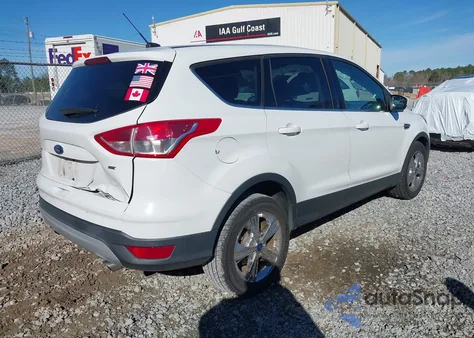2015 Ford Escape Se z USA, uszkodzony, nr VIN 1FMCU0G70FUB24660